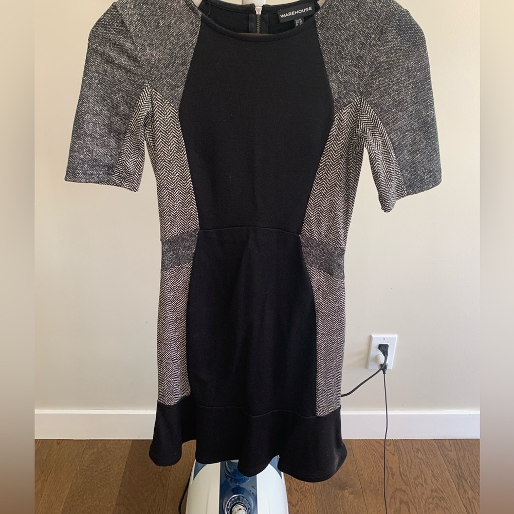 Dress - Picture 3 of 3